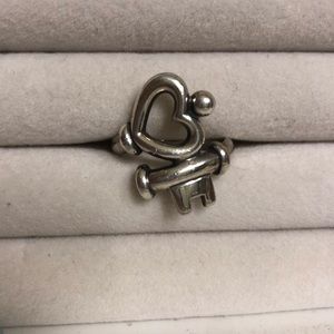 James Avery Jewelry - James Avery Heart Key Ring James Avery Jewelry - James Avery Heart Key Ring